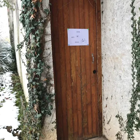 Dans Maison *