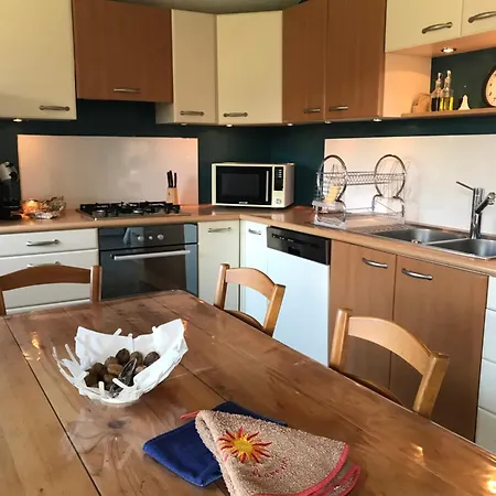 Dans Maison Brié-et-Angonnes